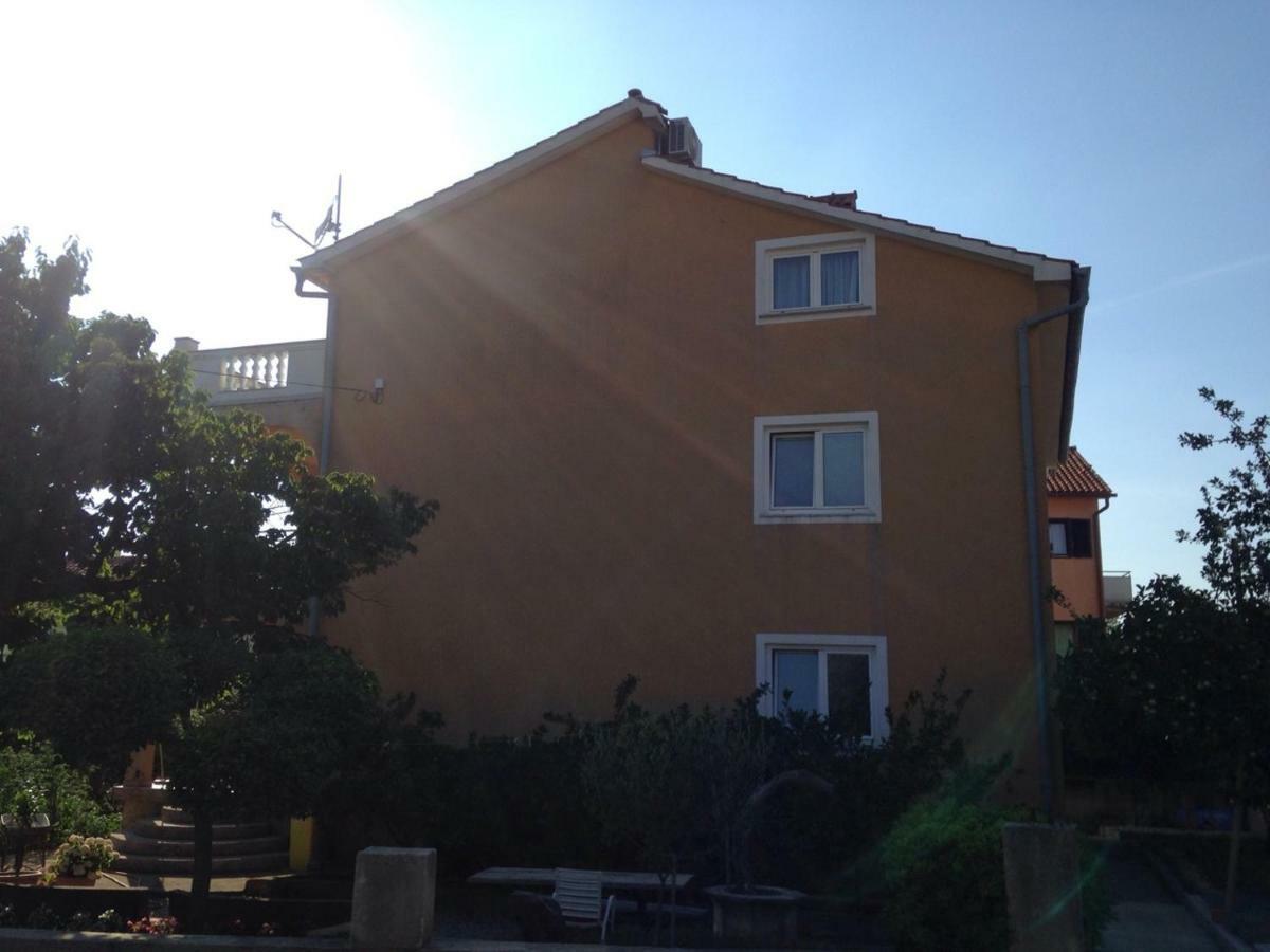 Apartment Aleksandra Malinska Eksteriør billede
